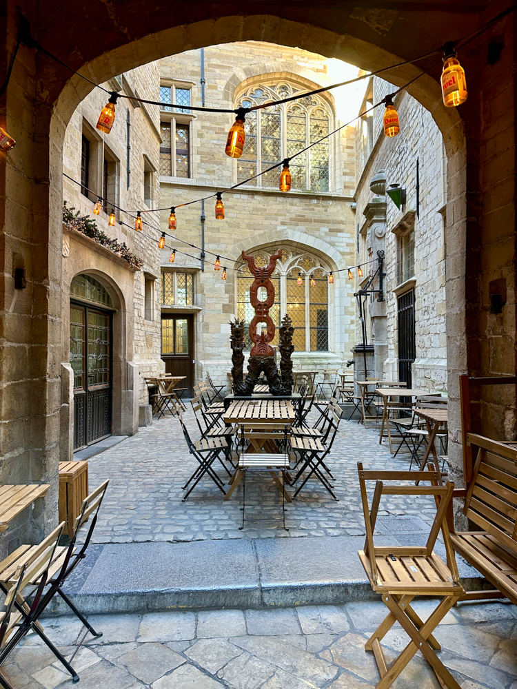 a pub in Antwerp